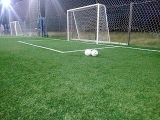Foto 5 de Local con 2 Canchas de Futbol 5