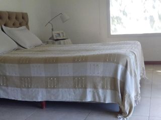 Foto 5 de Casa en venta - 3 Dormitorios 3 Baños - Cocheras - 360Mts2 - Dique Luján