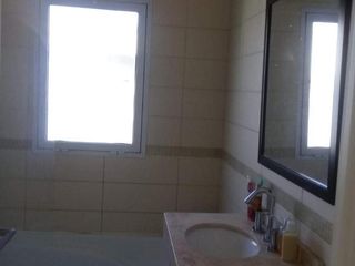 Foto 12 de Casa en venta - 3 Dormitorios 3 Baños - Cocheras - 360Mts2 - Dique Luján