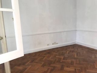 Foto 16 de Oportunidad!! USD 2.200 el m2 - 6 ambientes en Recoleta