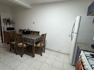 Foto 8 de Dpto calle Urquiza 100, Planta Baja, Dos Dorm. con Patio.