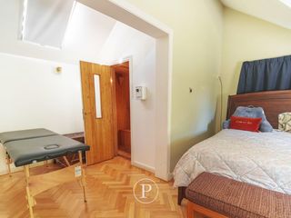 Foto 34 de Exclusiva residencia en Los Troncos