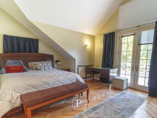 Foto 32 de Exclusiva residencia en Los Troncos