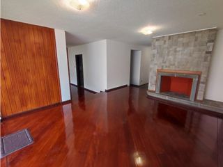 Foto 17 de Quito Tenis, Casa en renta, 280 m2, 2 hab, 4 baños, 1 parqueadero