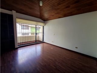 Foto 8 de Quito Tenis, Casa en renta, 280 m2, 2 hab, 4 baños, 1 parqueadero