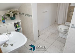 Foto 16 de VENTA CASA ZONA CENTRO - URQUIZA AL 100