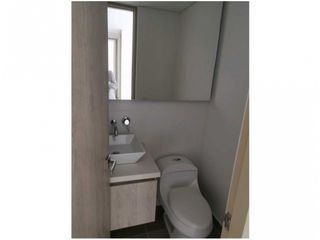 Foto 6 de Apartamento para la venta en Envigado Loma de las Brujas