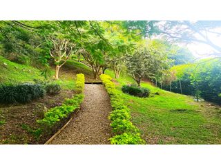 Foto 3 de Maat vende lote en condominio Villeta  6.400 m2 $720Millones