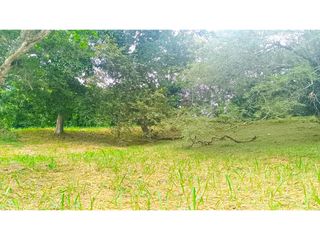 Foto 11 de Maat vende lote en condominio Villeta  6.400 m2 $720Millones