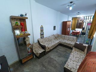 Foto 6 de Casa con 3 departamentos en Carabayllo
