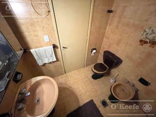Foto 11 de Casa de 5 ambientes en venta, próxima al centro de Quilmes.