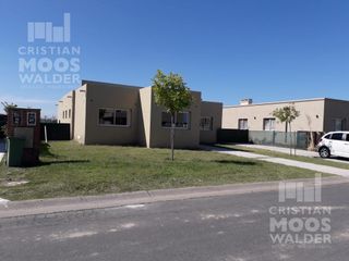 Foto 4 de Casa en venta - Villanueva barrio San Gabriel.