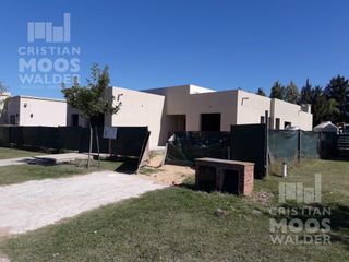 Foto 4 de Casa en venta - Villanueva barrio San Gabriel.