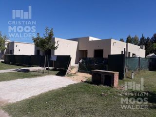 Foto 2 de Casa en venta - Villanueva barrio San Gabriel.