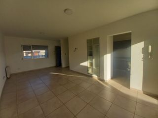 Foto 4 de Rio Negro Cipolletti Duplex 2 dormitorios BÂ° Rincon Lindo II