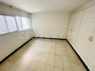 Foto 9 de ALQUILER APARTAMENTO EN LA FLORA