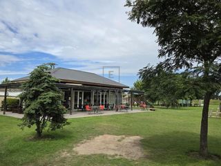 Foto 44 de Casa en venta a la Cancha de Golf sobre la Herradura. El Canton. Escobar