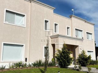 Foto 2 de Casa  en Venta ubicado en San Matias, Escobar, G.B.A. Zona Norte