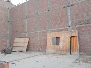 Foto 2 de Terreno en venta de 205m2 ubicado en Puente Piedra, Lima, Perú