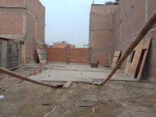 Foto 5 de Terreno en venta de 205m2 ubicado en Puente Piedra, Lima, Perú