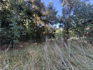 Foto 5 de Lote en venta en Los Bosquecitos. Con construcción.