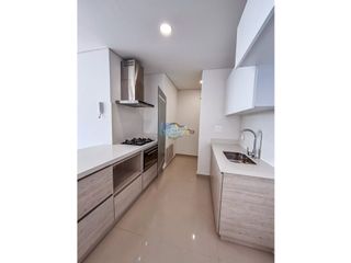 Foto 4 de En Venta Apartamento en Condominio Reserva de la Sierra (Sector Buque)