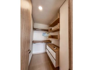 Foto 10 de En Venta Apartamento en Condominio Reserva de la Sierra (Sector Buque)