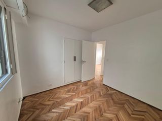 Foto 7 de Departamento en  Alquiler de tres ambientes en plaza Las Heras