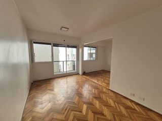 Foto 3 de Departamento en  Alquiler de tres ambientes en plaza Las Heras