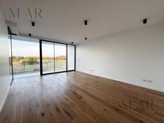 Foto 22 de Casa en Venta exclusiva a la cancha de golf, en el Barrio El Golf, Nordelta