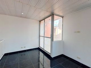 Foto 4 de VENTA de CASAS en MADRID