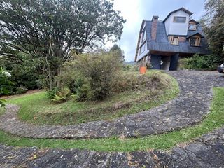 Foto 2 de VENTA de CASA LOTE en LA CALERA