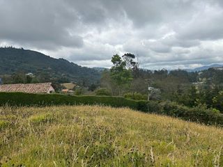 Foto 25 de VENTA de CASA LOTE en LA CALERA