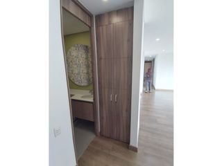 Foto 9 de Vendo Apartamento en Alejandría
