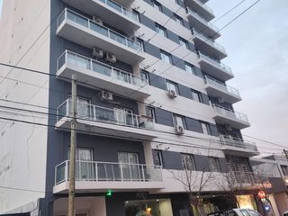 Foto 1 de Alquiler Departamento 1 dormitorio Belgrano al 600 , Neuquen