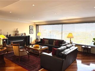 Foto 2 de ¡Vive con confort y exclusividad en este impresionante apartamento!