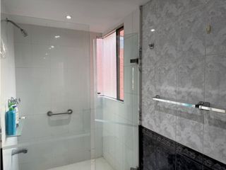 Foto 12 de ¡Vive con confort y exclusividad en este impresionante apartamento!