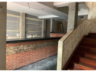 Foto 6 de Casa Comercial de Dos Pisos en la Mejor Zona Gastronómica.