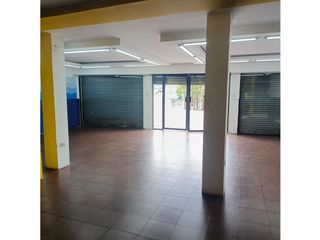 Foto 1 de El Batán, Local Comercial en Renta, 130m2, 2 Ambientes