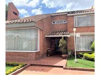 Foto 1 de Hermosa Casa en venta en la la Alhambra