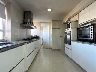Foto 60 de Espléndido Piso en Alquiler en Barrio Norte, en la zona más exclusiva, único