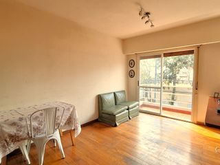 Foto 4 de PH 3 amb Venta Floresta con balcón patio y cochera