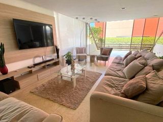 Foto 9 de VENTA Casa Moderna y Aterrazada en Altos del Valle