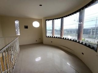 Foto 4 de Vivienda bifamiliar y galpón en venta UBICADO EN CARRETERA MOCACHE-JAUNECHE, SECTOR LOS EMILIOS, MOCACHE, LOS RIOS