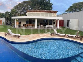 Foto 1 de ALQUILER CASA CAMPESTRE EN CONDOMINIO FORESTAL CLUB