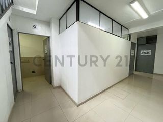 Foto 24 de ALQUILER CENTRO MÉDICO EN UBICACIÓN ESTRATÉGICA – PUENTE PIEDRA