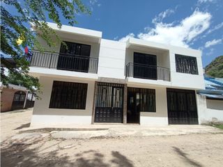 Foto 1 de CASA ESQUINERA EN VENTA, MELGAR, NEGOCIABLE