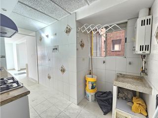 Foto 9 de SE VENDE APARTAMENTO EN GRAN GRANADA - ENGATIVA