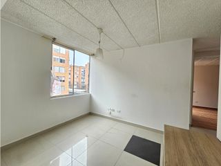 Foto 4 de SE VENDE APARTAMENTO EN GRAN GRANADA - ENGATIVA