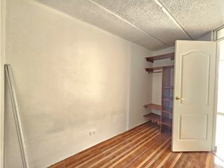 Foto 12 de SE VENDE APARTAMENTO EN GRAN GRANADA - ENGATIVA